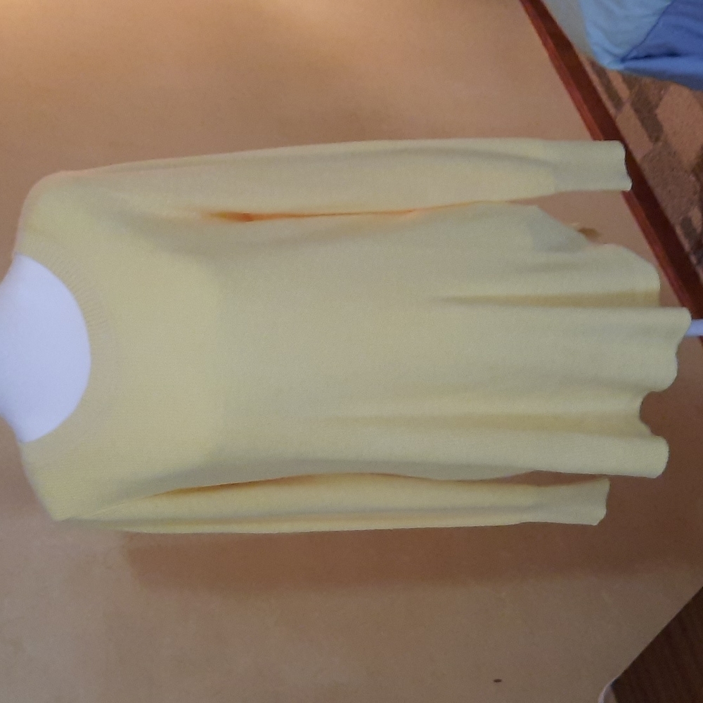 ●Natural Reflection sweater size M